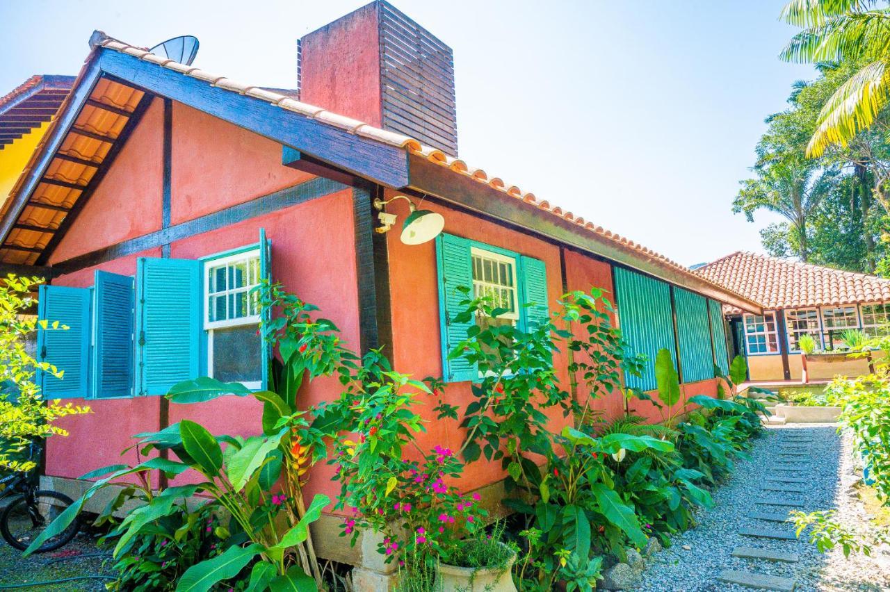 Casa Do Pescador Camburi Inn *